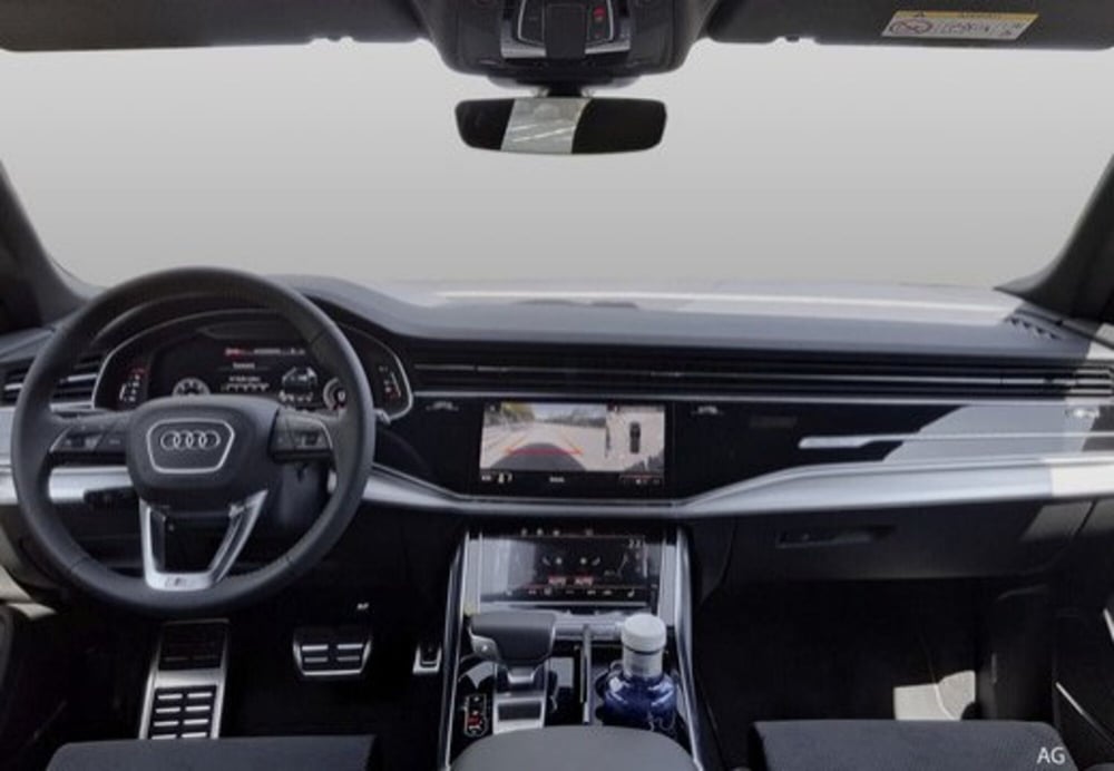 Audi RS Q8 nuova a Palermo (12)