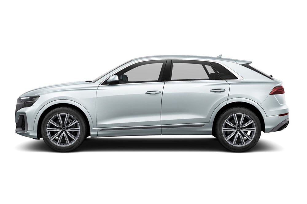 Audi RS Q8 nuova a Palermo (3)