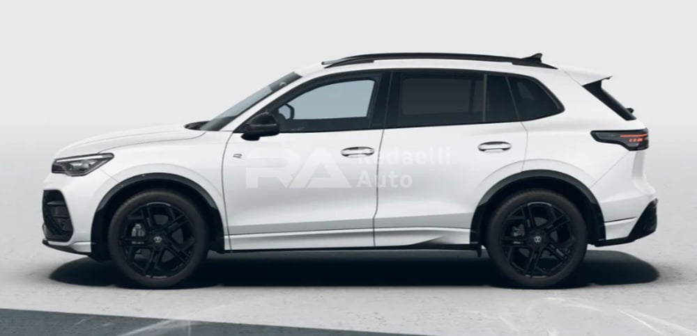 Volkswagen Tiguan nuova a Lecco (2)