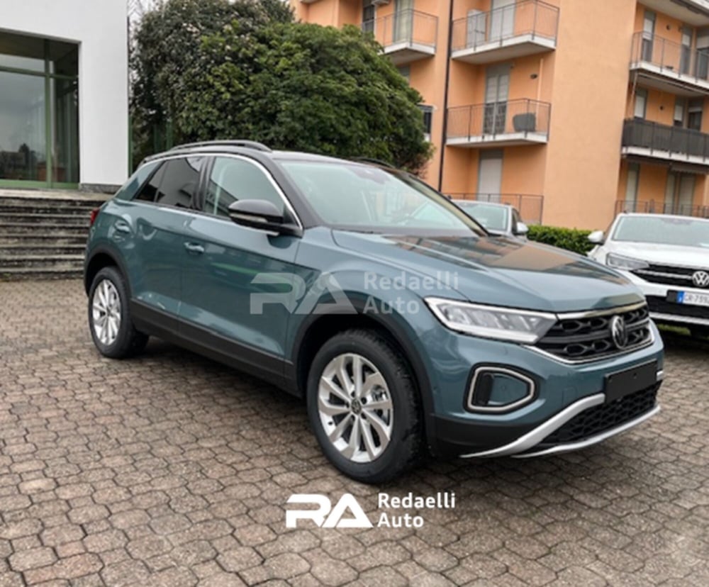 Volkswagen T-Roc nuova a Lecco (3)