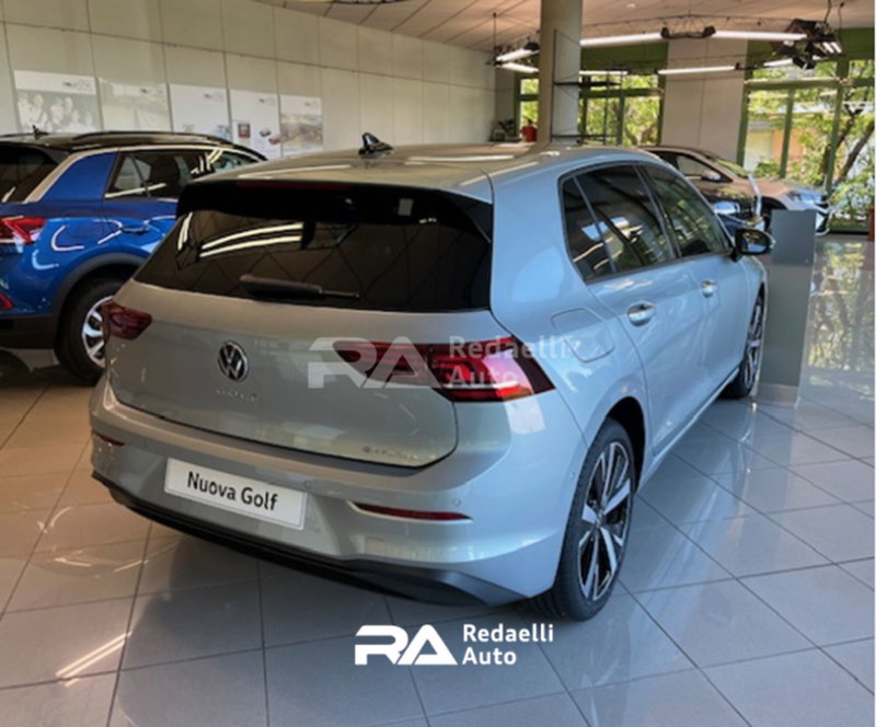 Volkswagen Golf nuova a Lecco (4)