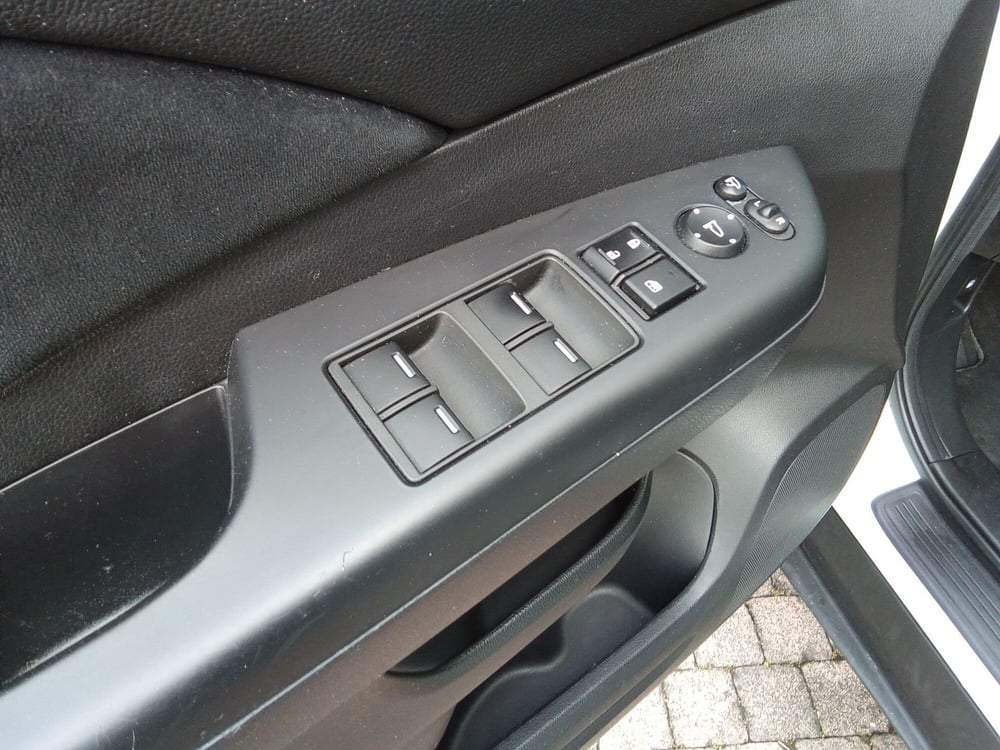 Honda CR-V usata a Rimini (18)