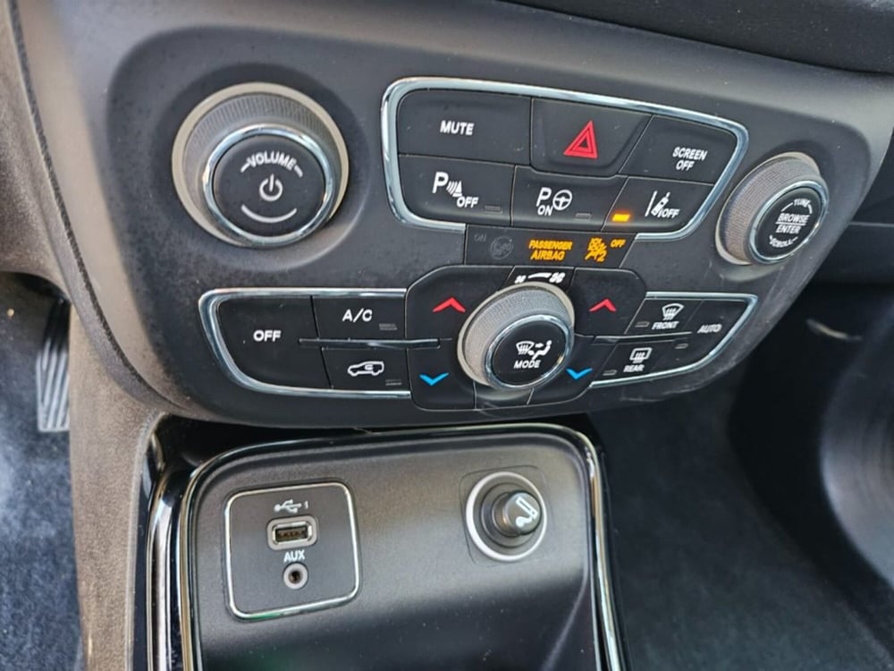 Jeep Compass usata a Foggia (15)