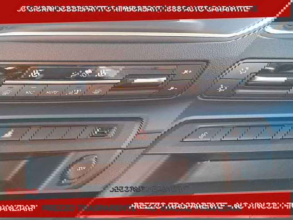 Peugeot e-Traveller usata a Chieti (11)