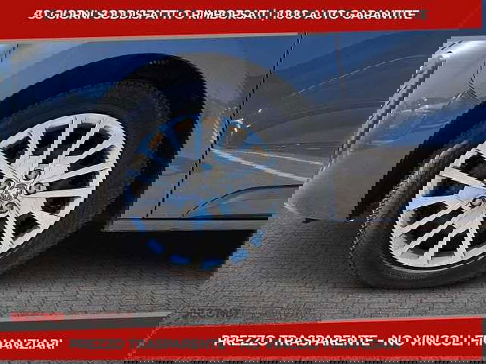 Peugeot e-Traveller usata a Chieti (3)