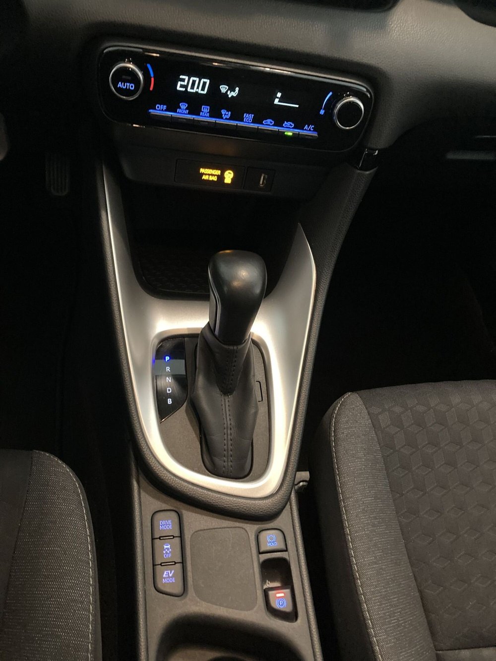 Toyota Yaris usata a Foggia (15)