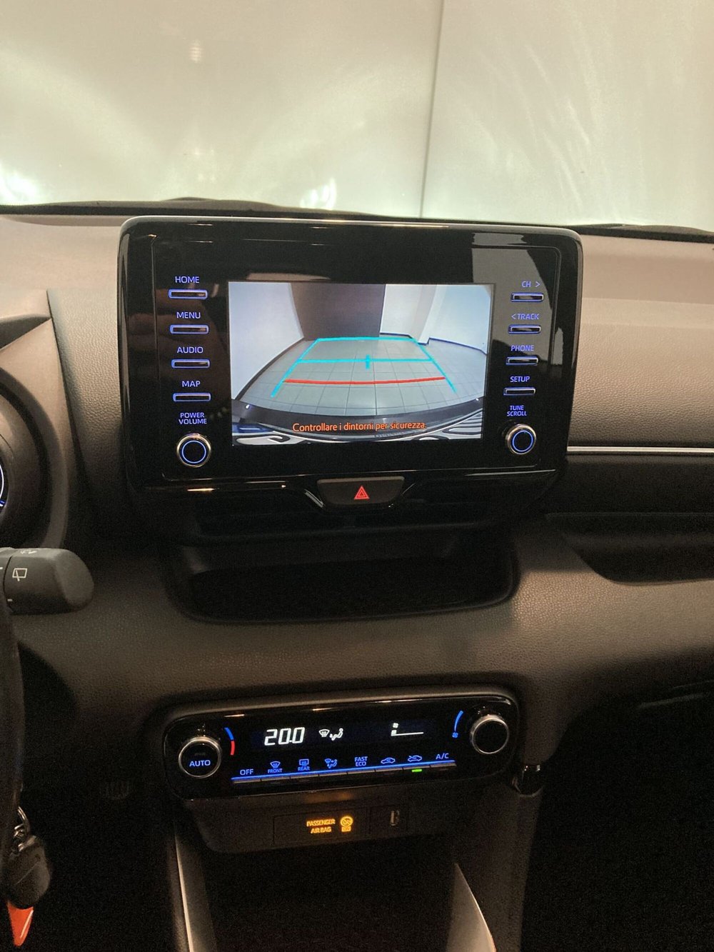 Toyota Yaris usata a Foggia (16)