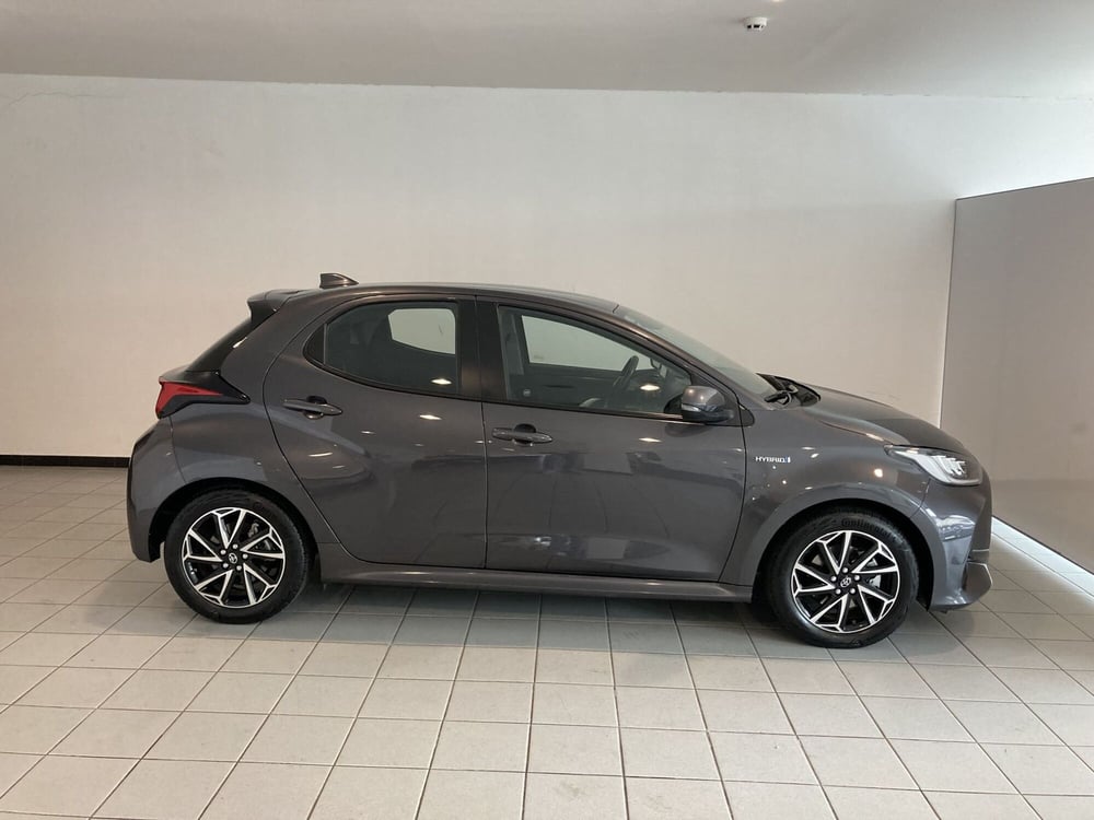 Toyota Yaris usata a Foggia (4)
