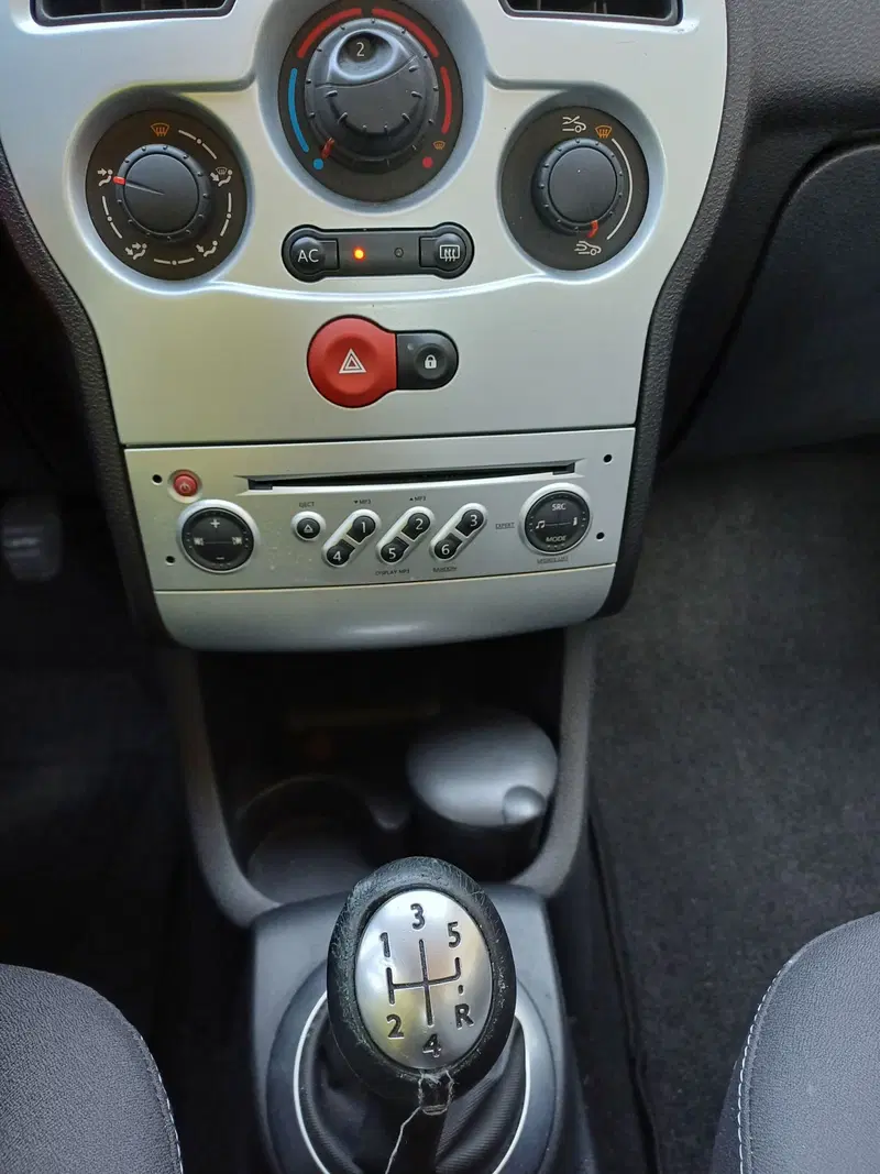Renault Modus usata a Modena (14)
