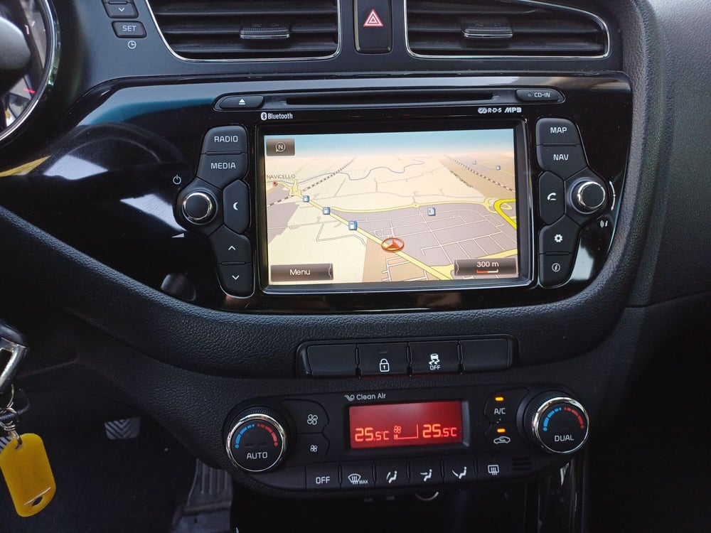 Kia cee'd usata a Modena (11)
