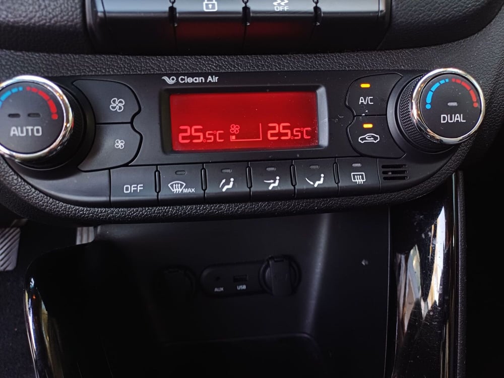 Kia cee'd usata a Modena (12)