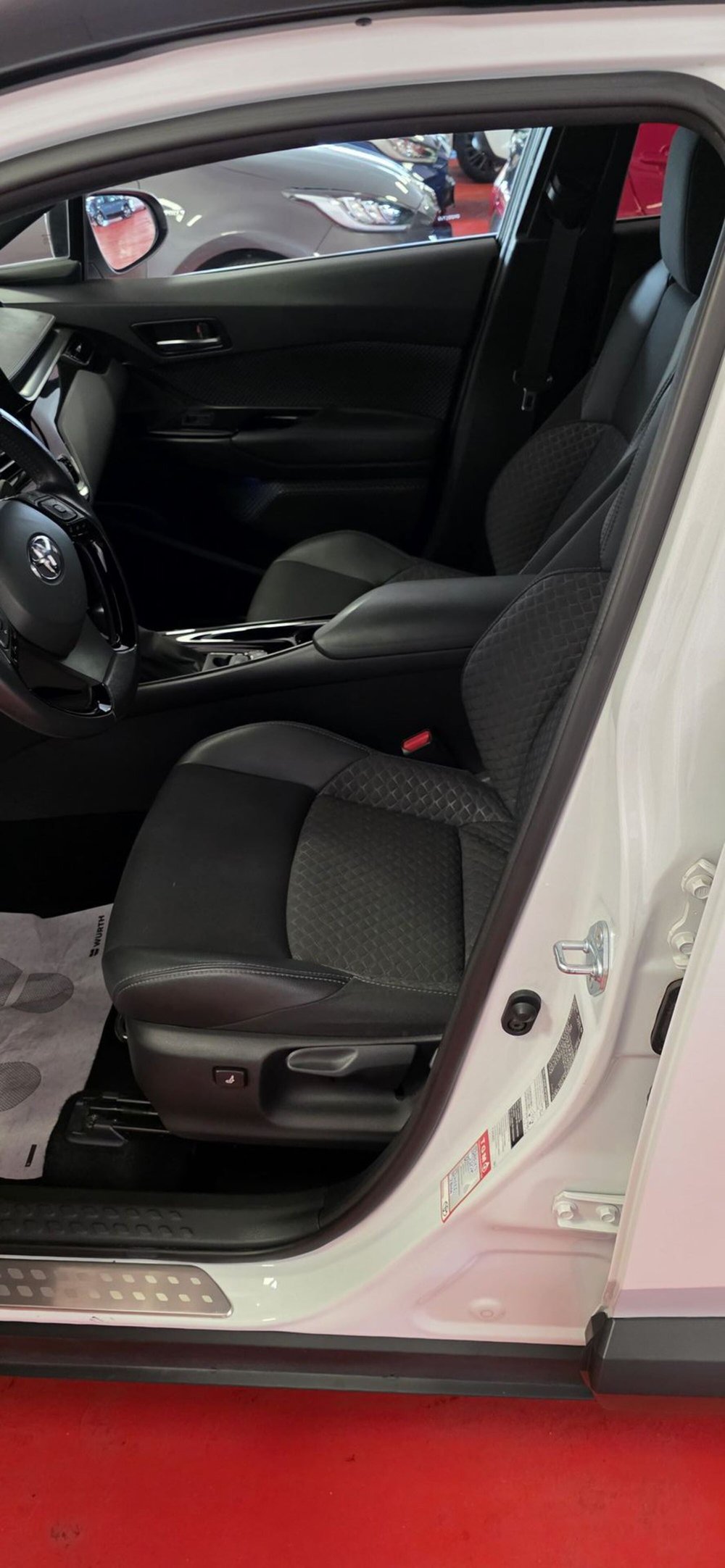 Toyota Toyota C-HR usata a Messina (7)