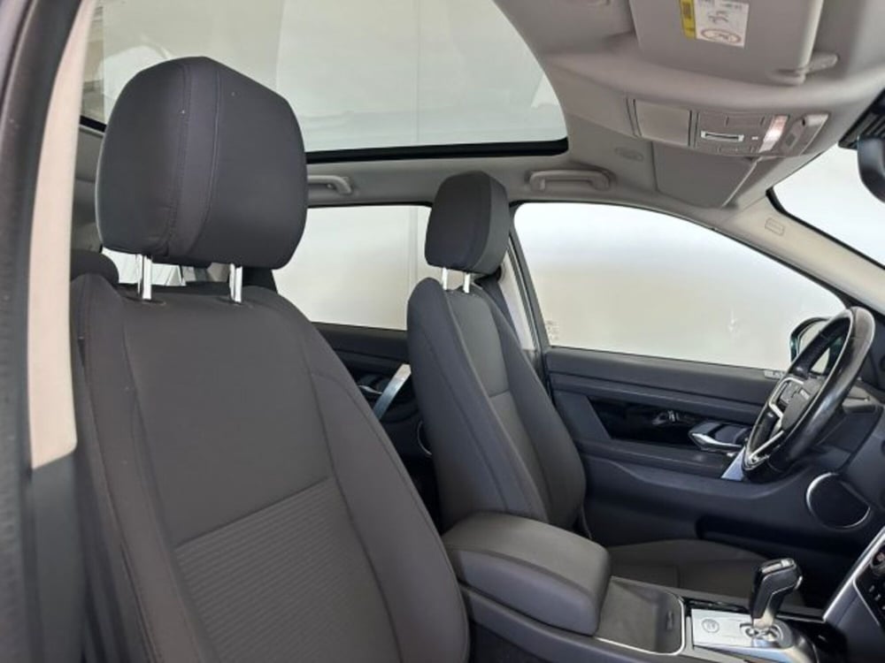 Land Rover Discovery Sport usata a Modena (3)