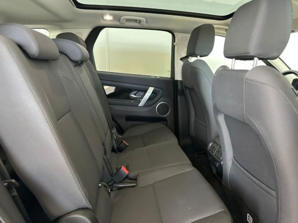 Land Rover Discovery Sport usata a Modena (5)