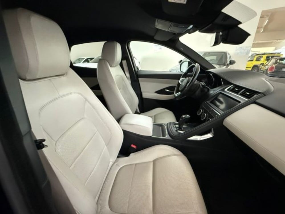 Jaguar E-Pace usata a Modena (7)