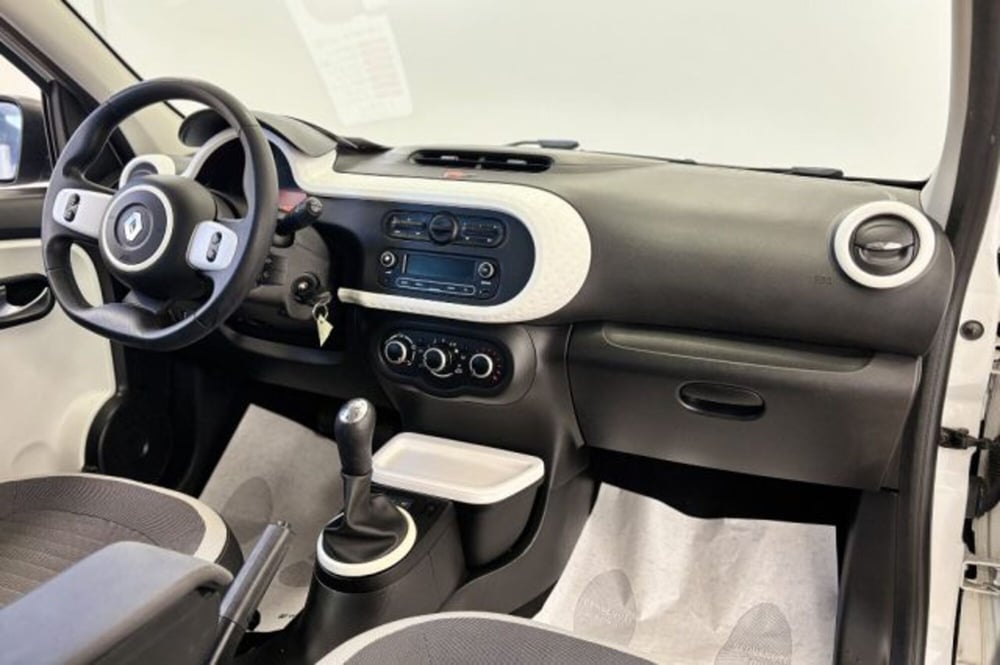 Renault Twingo usata a Latina (9)