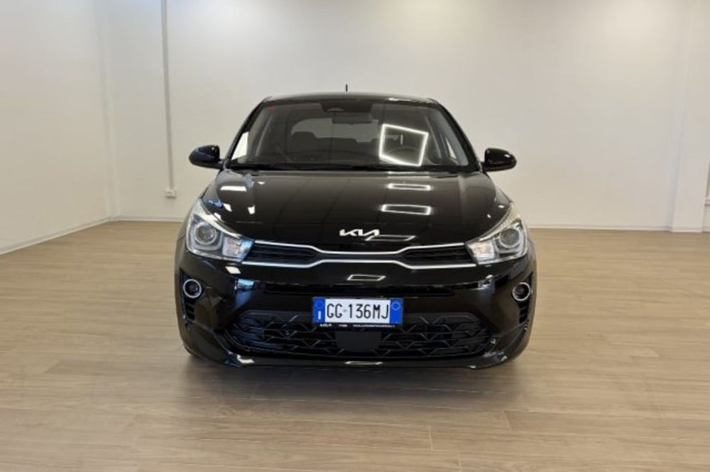 Kia Rio usata a Latina (2)