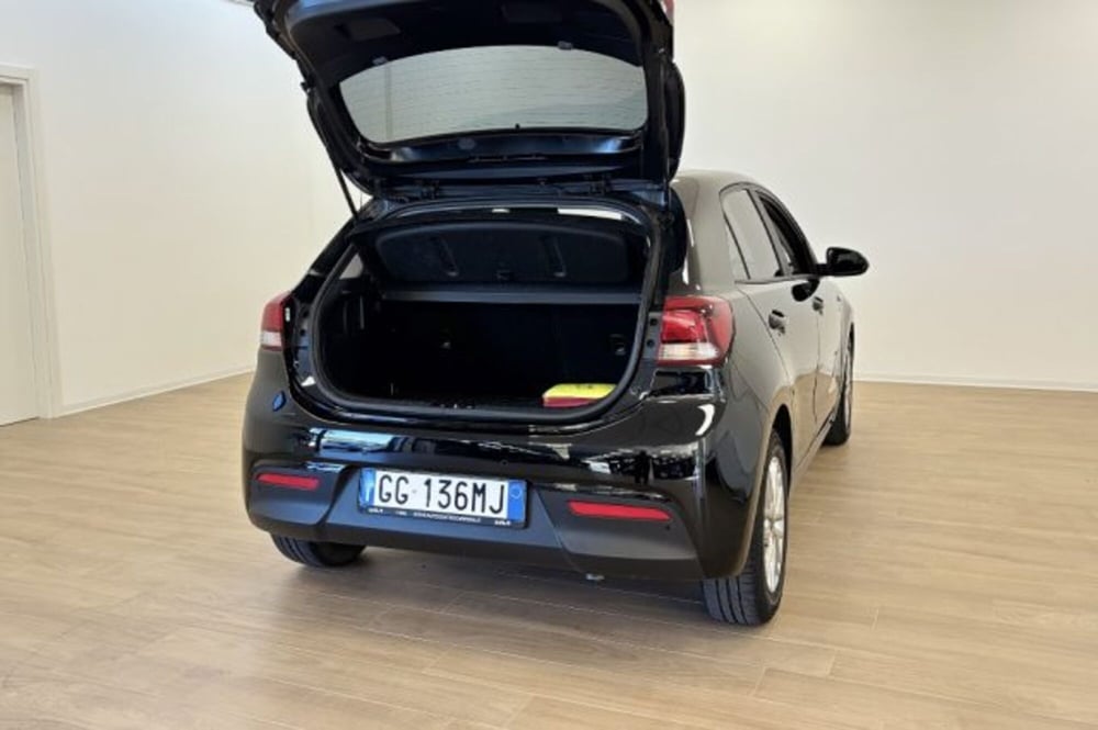 Kia Rio usata a Latina (7)