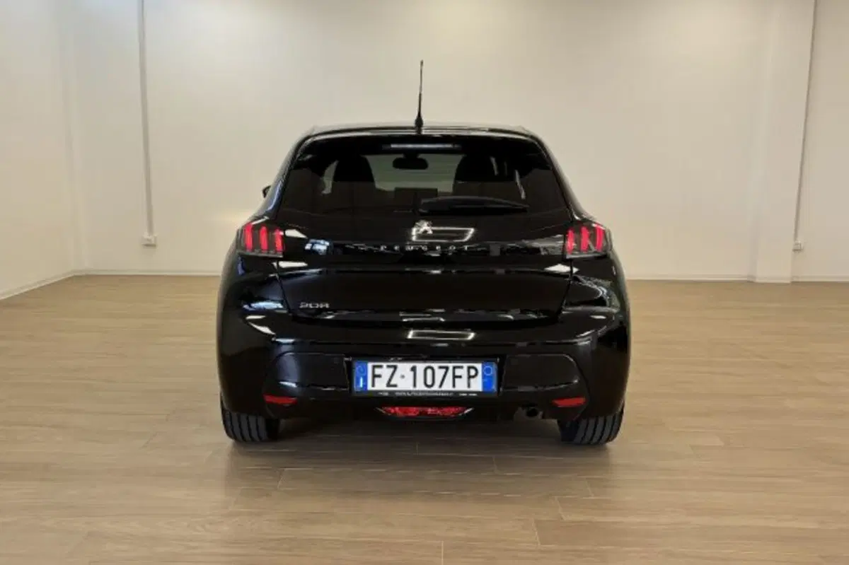 Peugeot 208 usata a Latina (6)