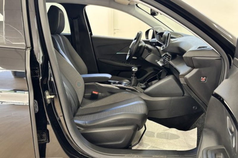 Peugeot 208 usata a Latina (8)