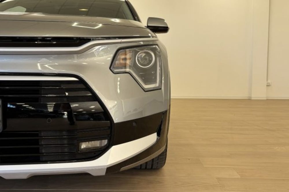 Kia Niro usata a Latina (11)