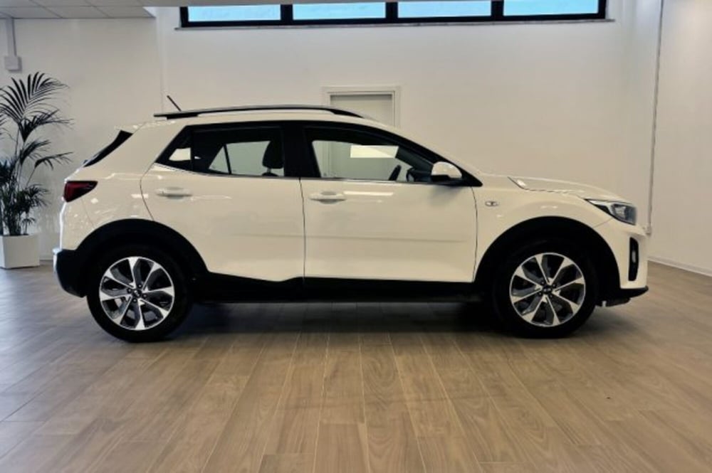 Kia Stonic usata a Latina (4)