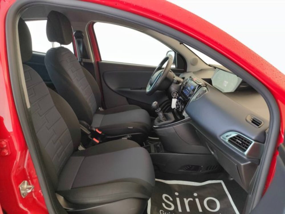 Lancia Ypsilon usata a Teramo (12)