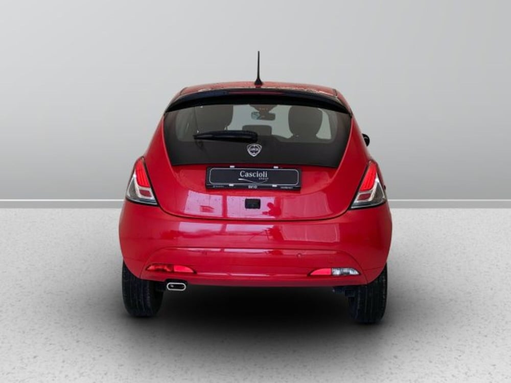 Lancia Ypsilon usata a Teramo (4)