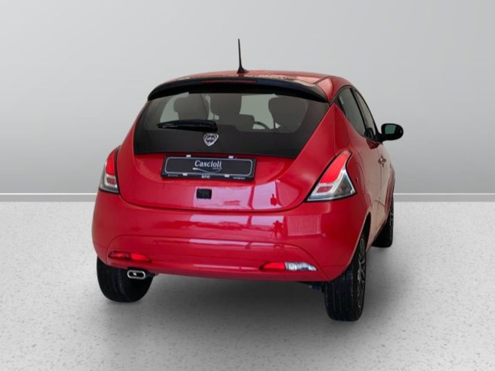 Lancia Ypsilon usata a Teramo (6)