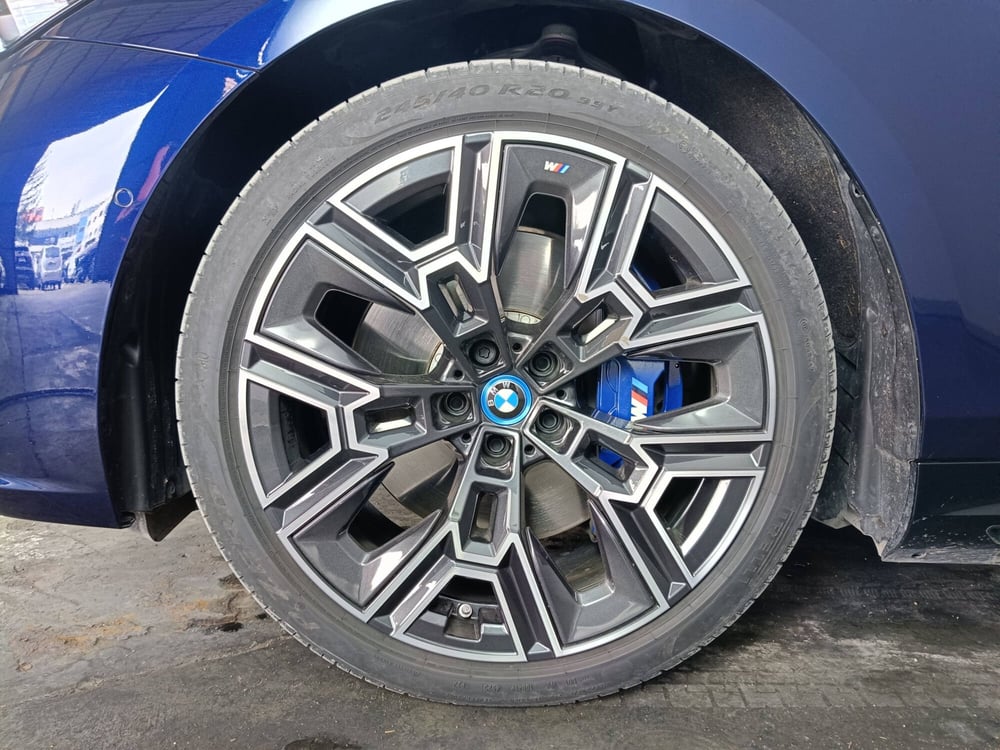 BMW i5 Touring usata a Ascoli Piceno (20)
