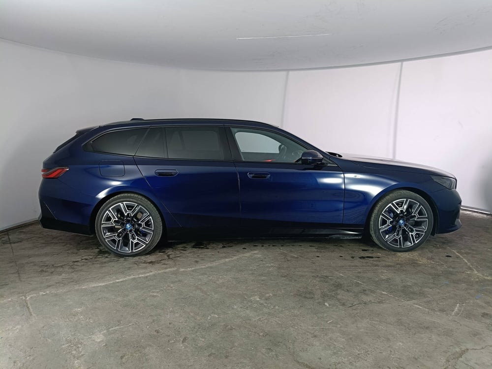 BMW i5 Touring usata a Ascoli Piceno (6)