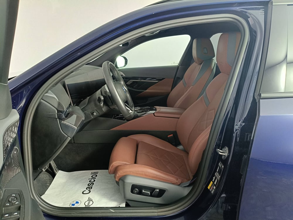 BMW i5 Touring usata a Ascoli Piceno (8)