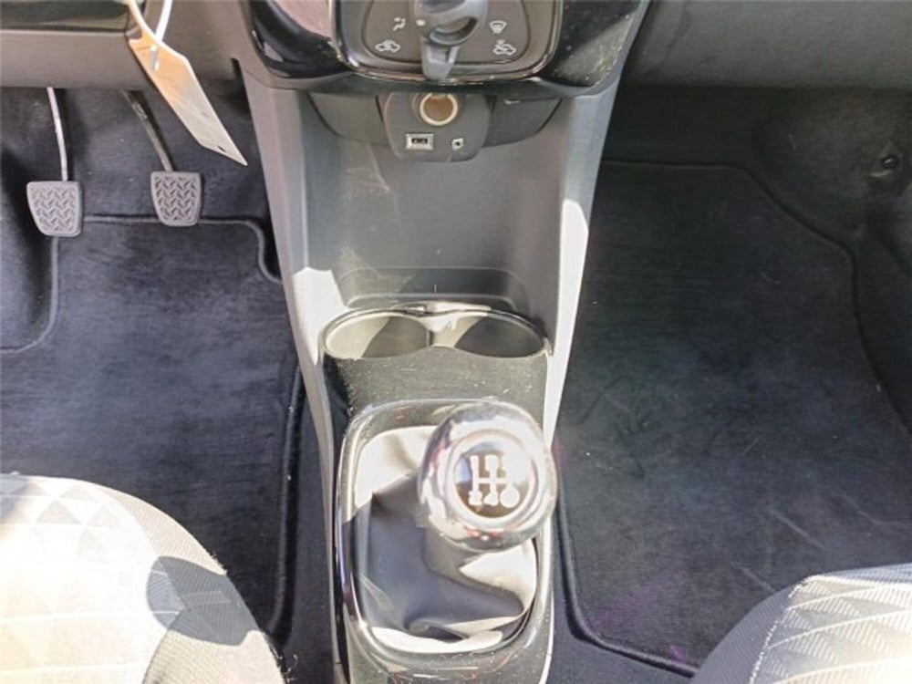 Peugeot 108 usata a Bari (19)