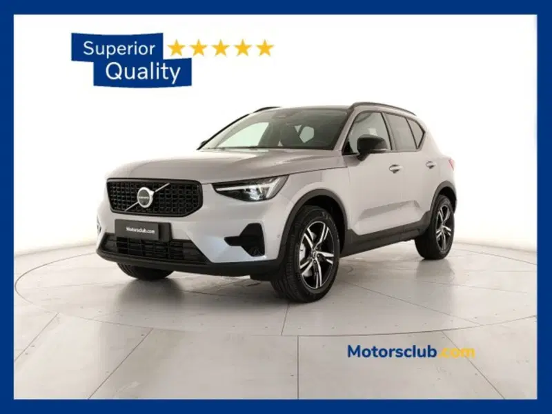 Volvo XC40 nuova a Modena