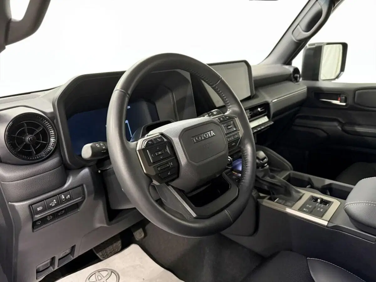 Toyota Land Cruiser usata a Monza e Brianza (11)