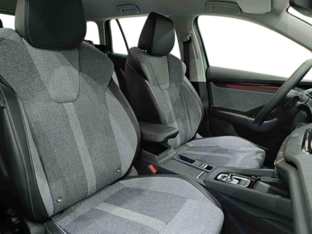 Skoda Octavia Station Wagon nuova a Catania (10)