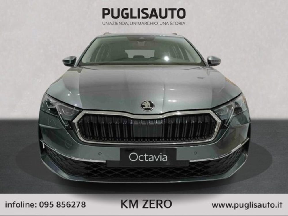 Skoda Octavia Station Wagon nuova a Catania (2)