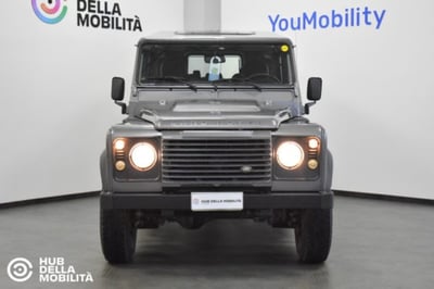 Land Rover Defender 110 2.4 TD4 Station Wagon SE N1 del 2011 usata a Foligno