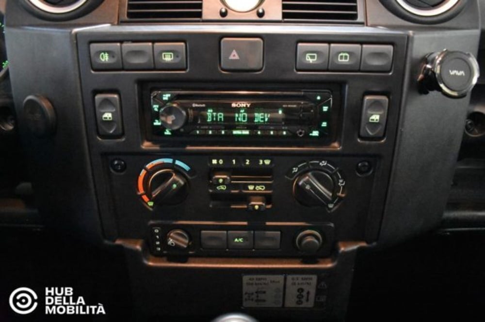 Land Rover Defender usata a Perugia (13)