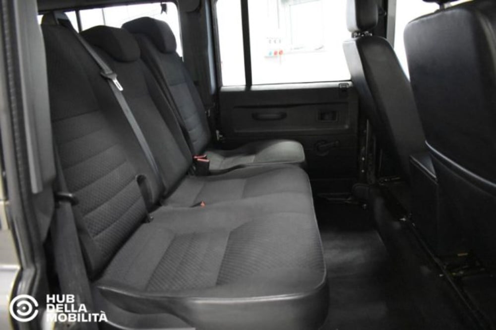 Land Rover Defender usata a Perugia (15)