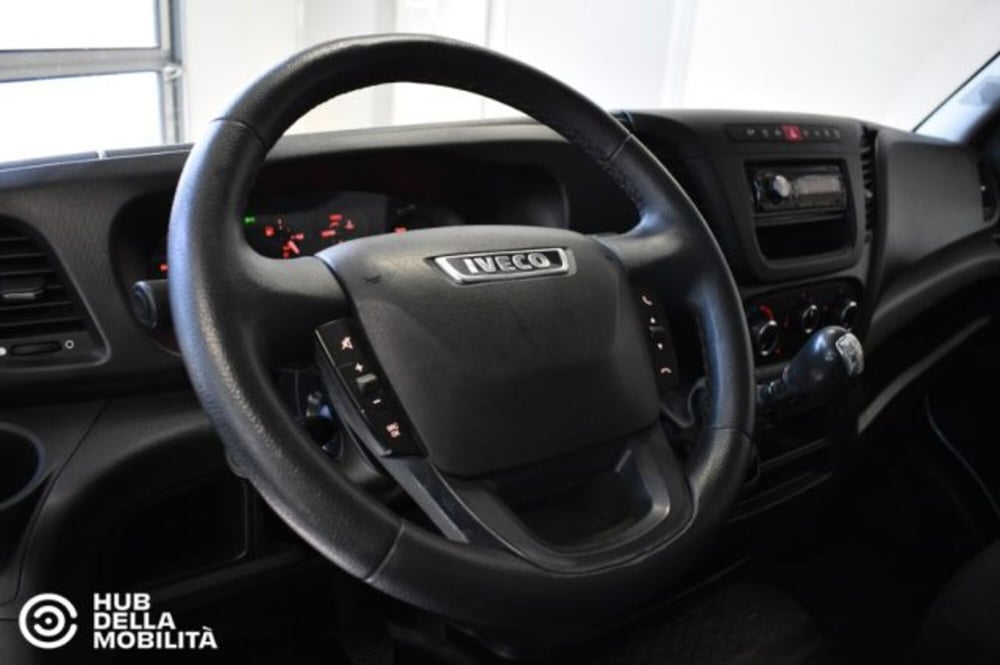 Iveco Daily Furgone usata a Perugia (12)