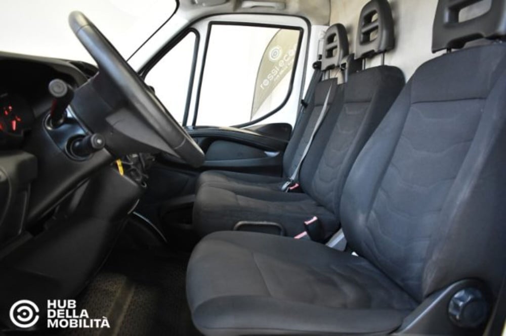 Iveco Daily Furgone usata a Perugia (14)