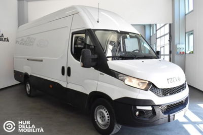 Iveco Daily Furgone 35S14NV 3.0 CNG PLM-TA Furgone del 2017 usata a Foligno