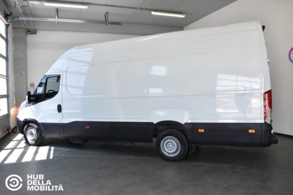 Iveco Daily Furgone usata a Perugia (4)