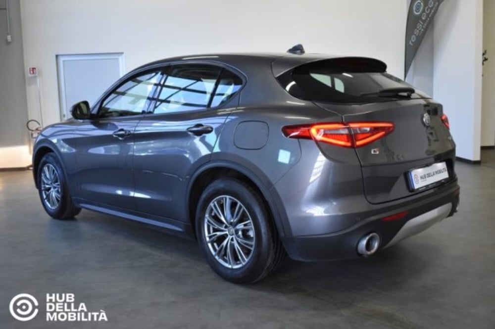 Alfa Romeo Stelvio usata a Perugia (6)