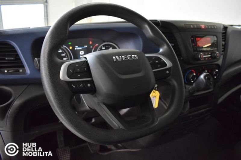 Iveco Daily Furgone usata a Perugia (14)