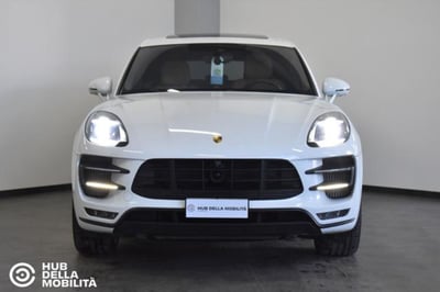 Porsche Macan Turbo Performance del 2018 usata a Foligno