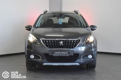 Peugeot 2008 VTi 82CV Allure del 2018 usata a Foligno