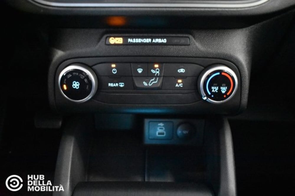 Ford Focus Station Wagon usata a Perugia (13)
