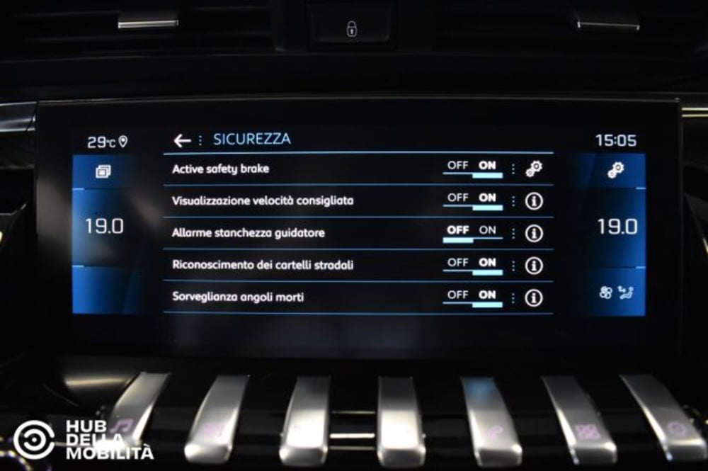 Peugeot 508 SW usata a Perugia (17)